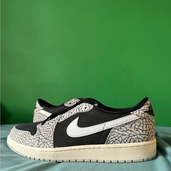 Nike Air Jordan Low OG Black Cement Size